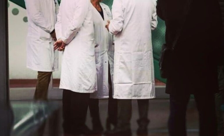 Ritardi negli stipendi nella sanità privata accreditata