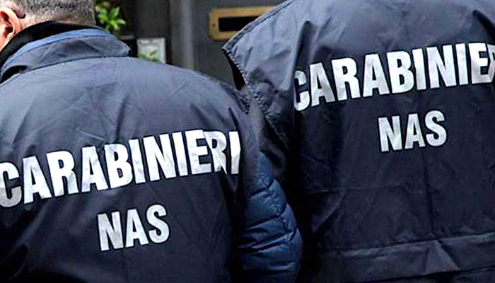 Controlli al mercato ittico di Salerno: sequestri
