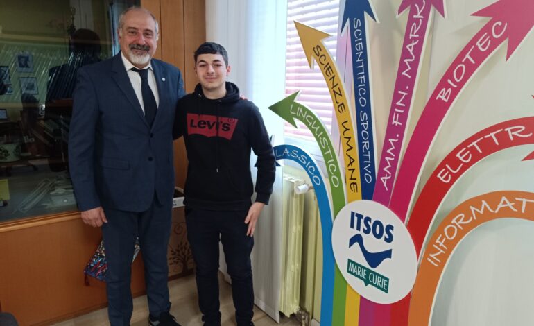  E’ di Sapri il prof più giovane d’Italia