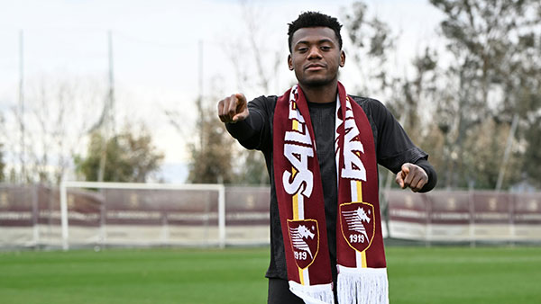 Salernitana, ingaggiato il centrocampista Gyabuaa