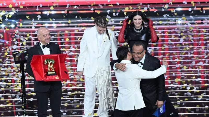 Sanremo, il trionfo di Sal Da Vinci