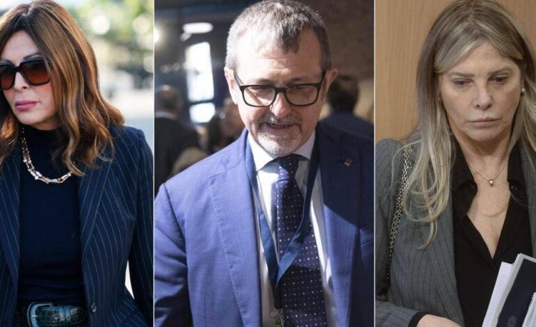  Meloni, pressing per dimissioni di Santanchè. Lasciano Delmastro e Bartolozzi