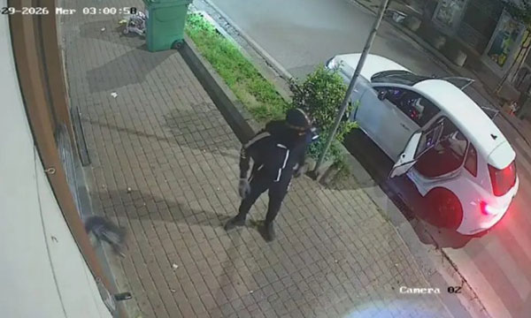 Salerno, secondo colpo alla gioielleria di via Posidonia