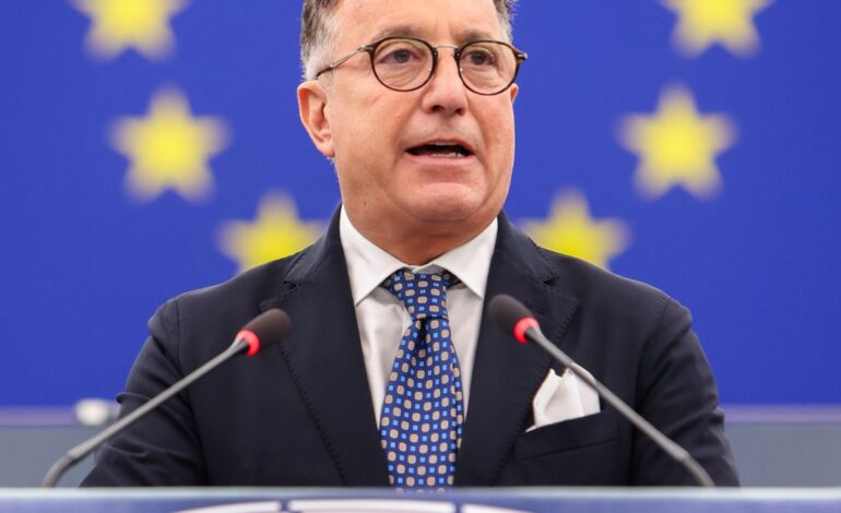 Gambino: Pagani, servono unità e senso di responsabilità