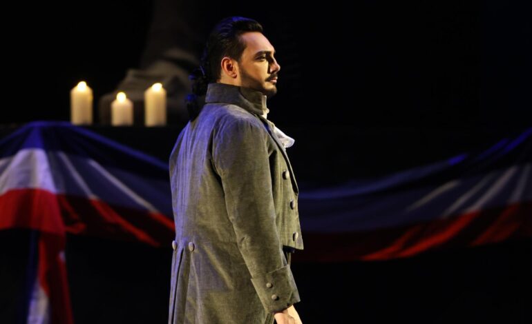 Vincenzo Costanzo:  Habemus Andrea Chénier