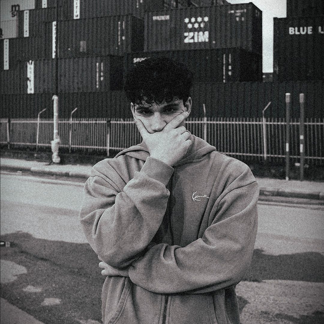Davide Amato, il rapper di nome Deeay