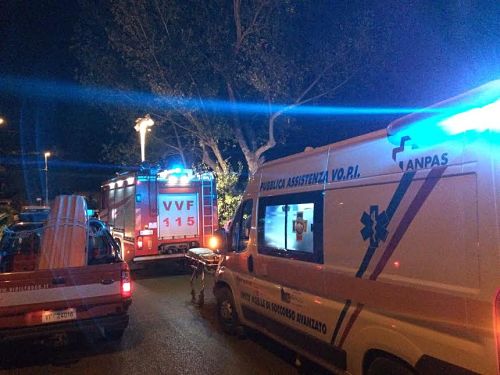 Eboli, trovato corpo carbonizzato in un terreno