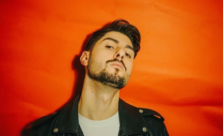 Pitti Pizza & Friends: Alek, il cantautore che  trasforma emozioni in musica