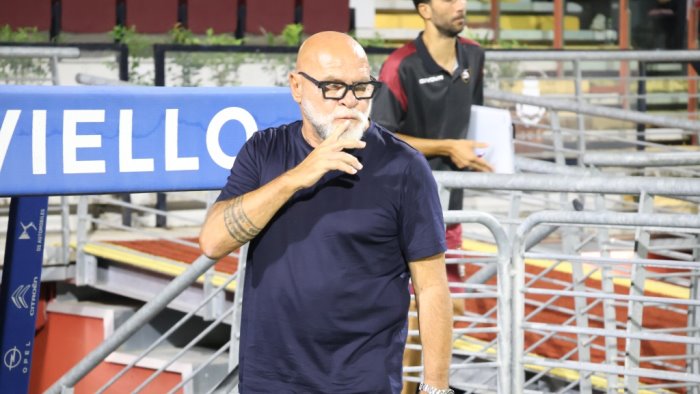 Galeotti e La Gumina salvano la Salernitana a Foggia