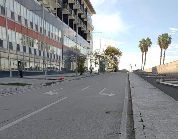 Grand Hotel Salerno, esposto-denuncia del Comune contro la gestione dell’albergo