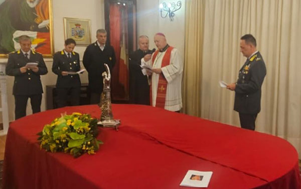 San Matteo, la reliquia del braccio esposta alla Finanza