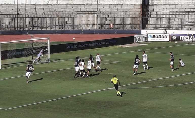 Cavese show al Lamberti:  Casertana ko