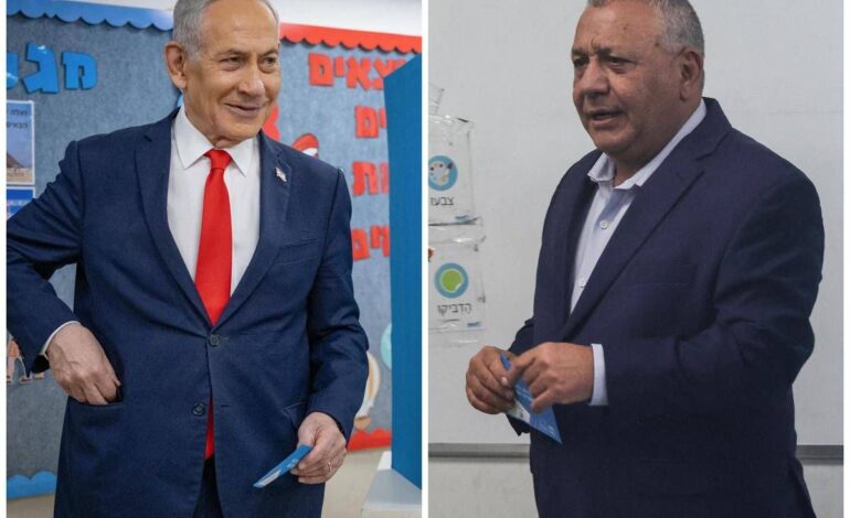 Elezioni in Israele, affluenza record: alle 14 è al 44,9%. Uomo armato di coltello minaccia leader dem Golan