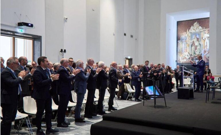FederlegnoArredo lancia sfida export: “Mettere imprese in condizioni di raggiungere mercati”