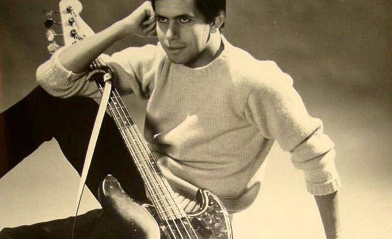 Morto a 83 anni Pino Presti, il maestro del basso dietro a tanti successi di Mina