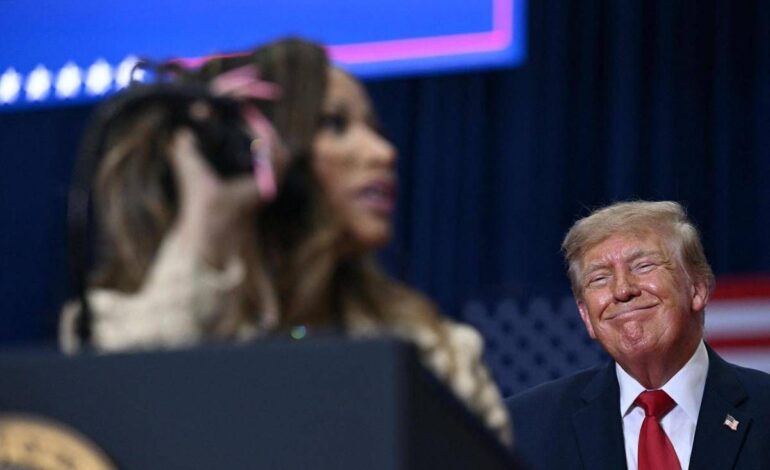 Trump ‘apre’ a Nicki Minaj portavoce della Casa Bianca: “Buona idea, ci penserò”