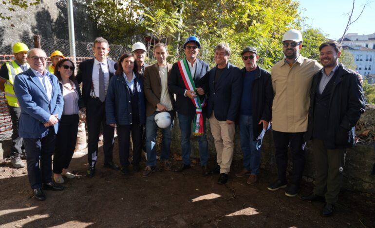 Vietri: Al via lavori del parcheggio multipiano